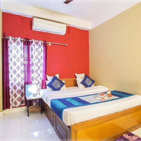 Breeze Hotel Siliguri Exterior photo
