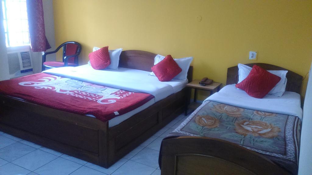 Breeze Hotel Siliguri Room photo