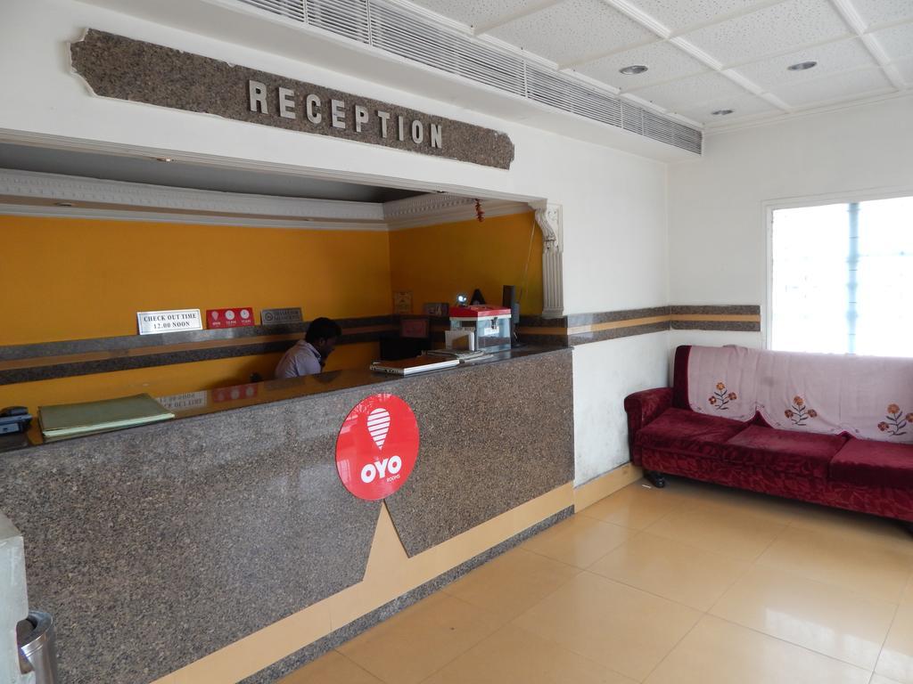 Breeze Hotel Siliguri Exterior photo