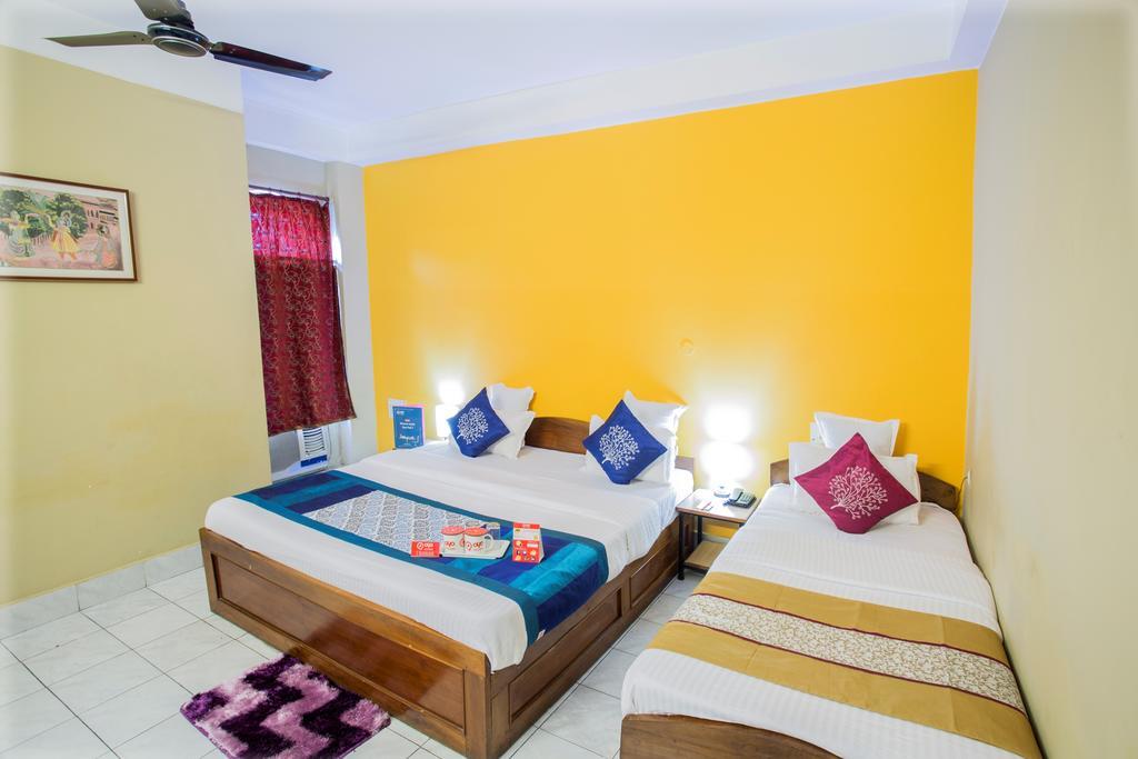 Breeze Hotel Siliguri Exterior photo