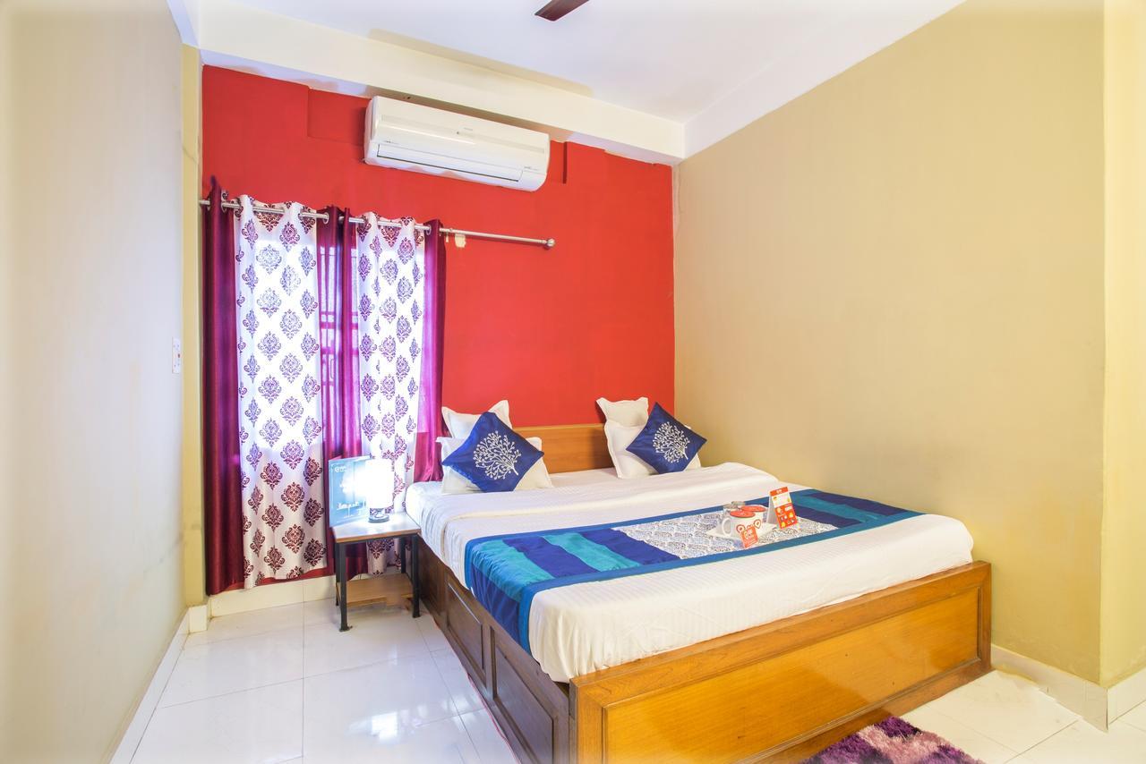 Breeze Hotel Siliguri Exterior photo